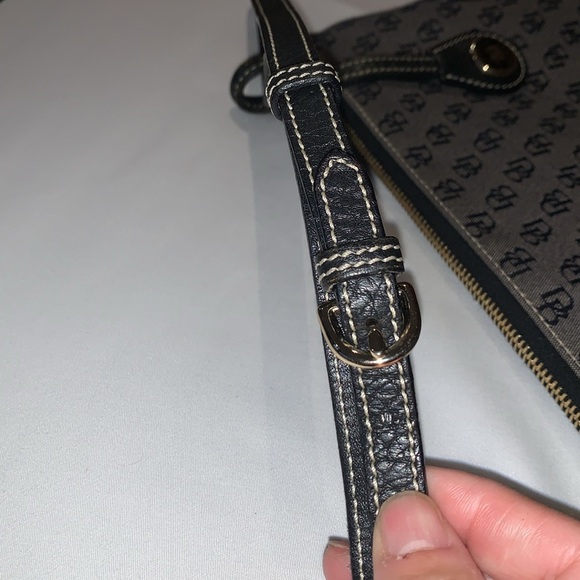 Gently Loved Dooney & Bourke Canvas and Leather Shoulder Bag - Picture 5 of 10